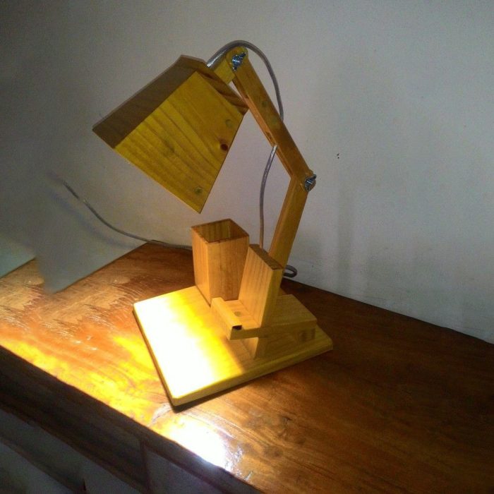 Table Lamp with Mobile Stand-L-08